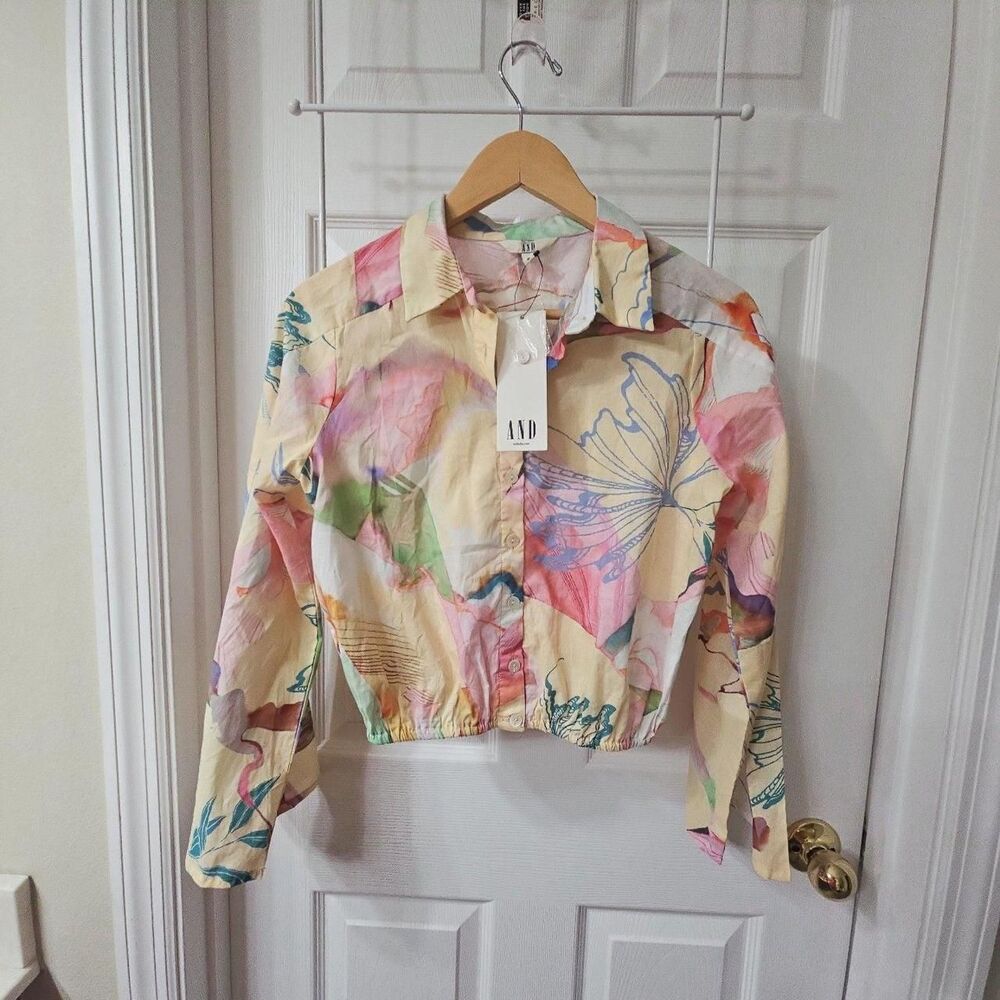 AND Women's Long Sleeve Button Down Crop Shirt with Abstract Floral Print